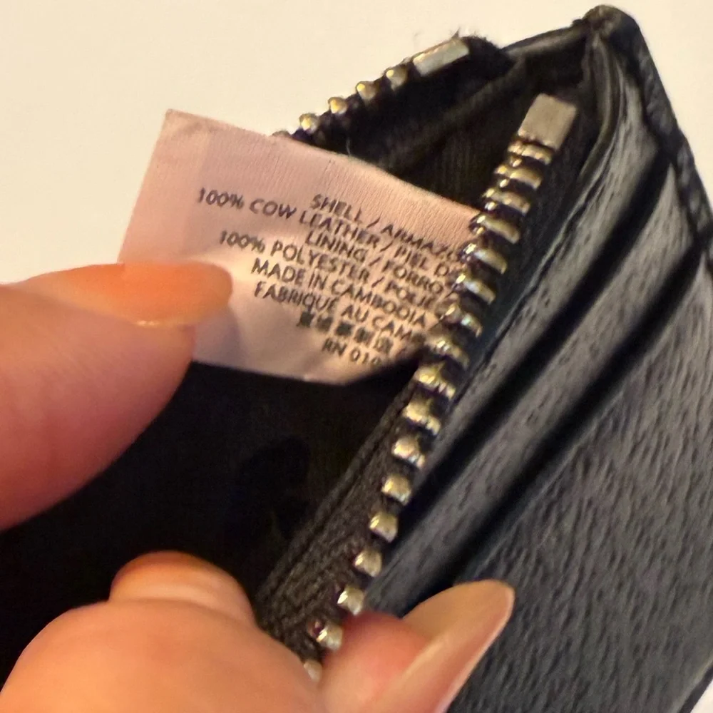 Kate Spade New York Black Leather Zip Card Holder Wallet